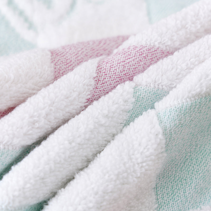 Zero twist children's towel series
