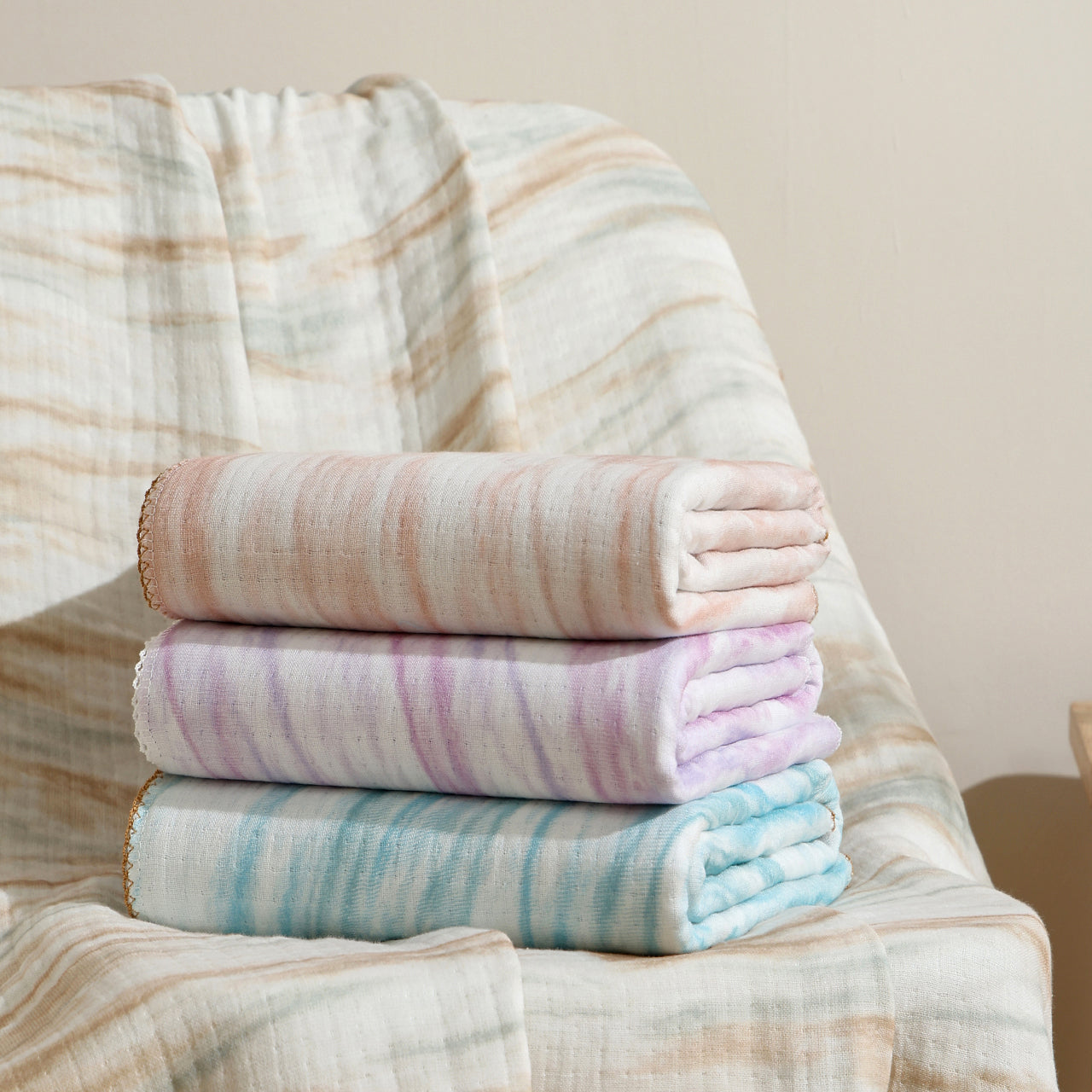 BYSEYEE Yunman towels in soft striped colours