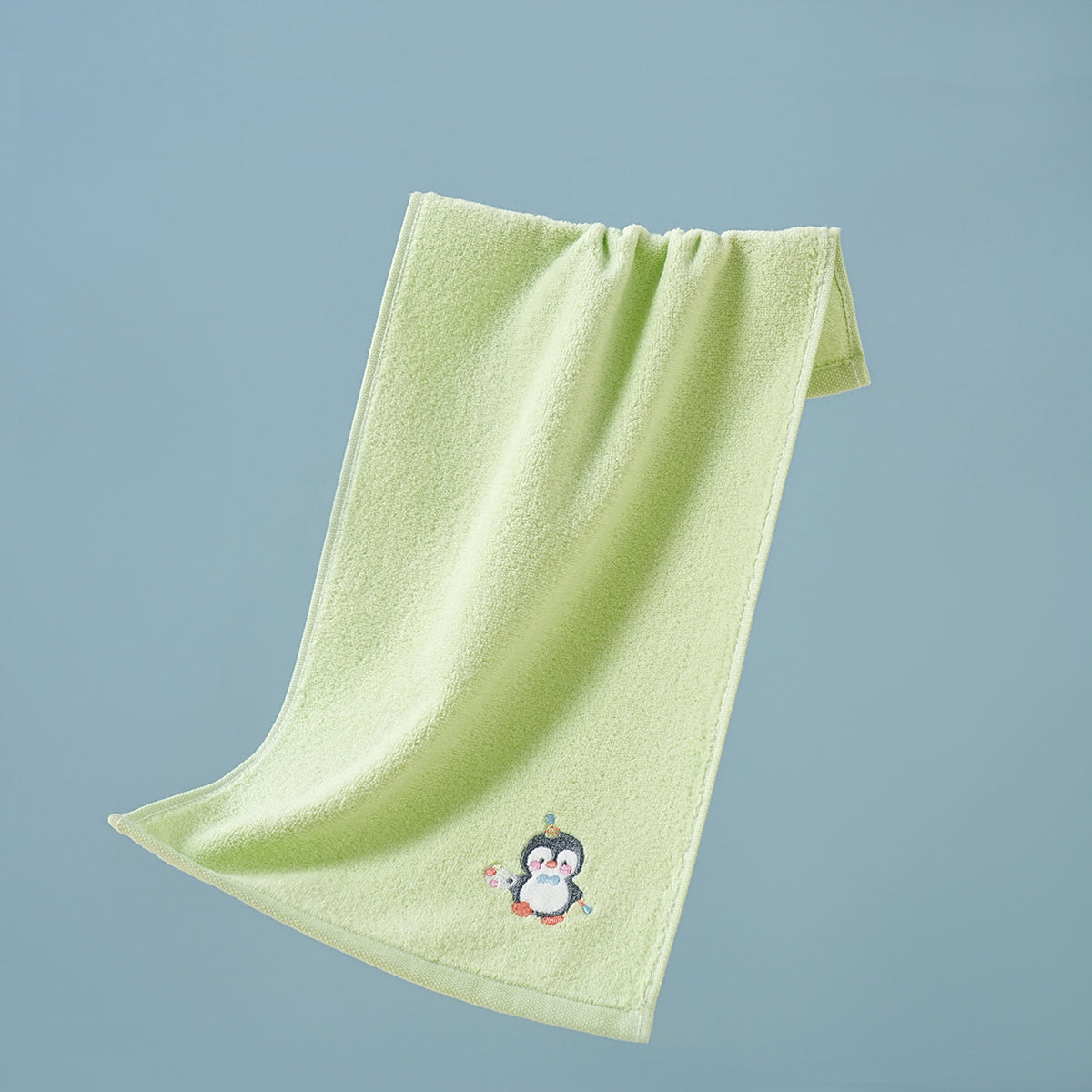 Sweet Penguin embroidered towels - 甜心企鹅 - photo 2